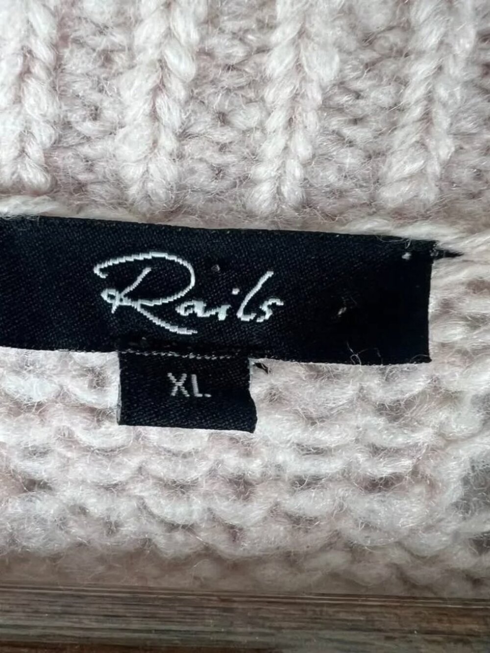 The Rails Everly Pointelle Knit Eyelet Flutter-Sleeve Top Size XL EUC - Picture 7 of 7